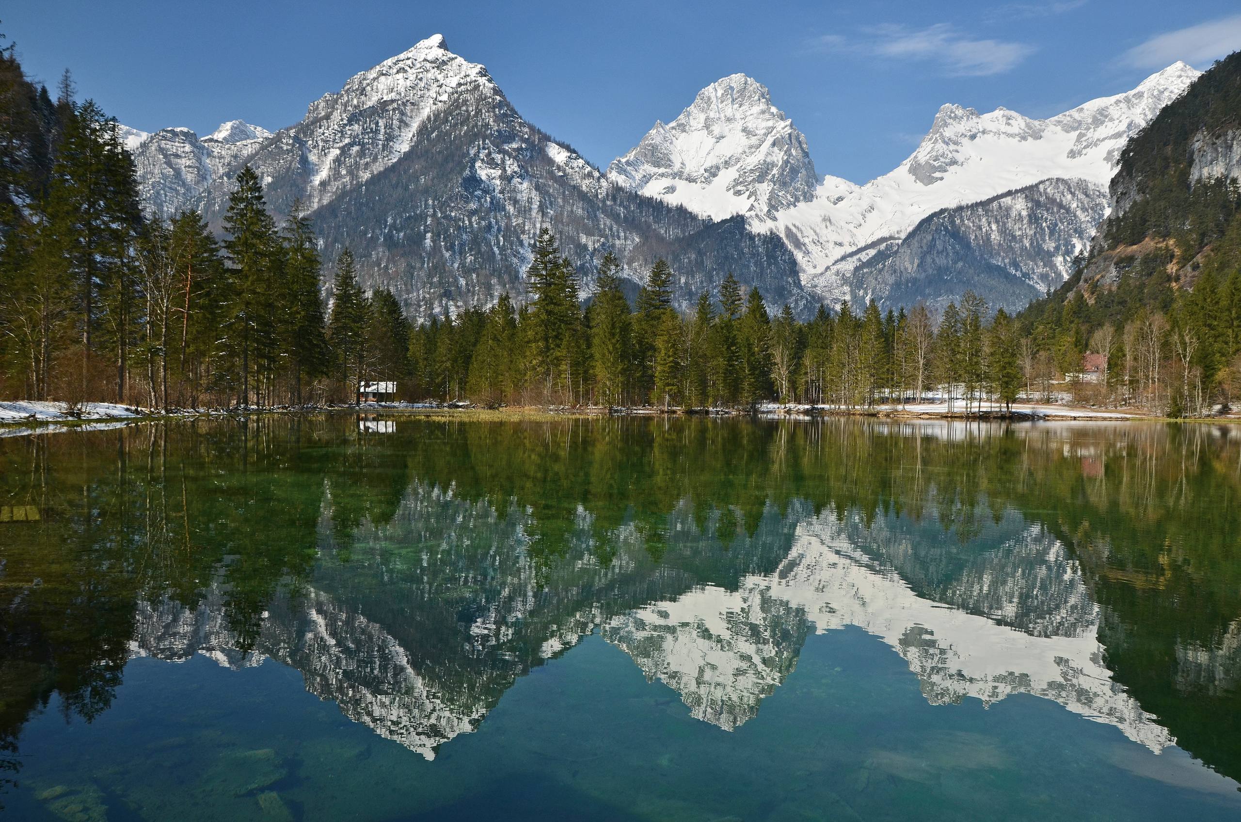 壁纸雪山河流风景壁纸预览