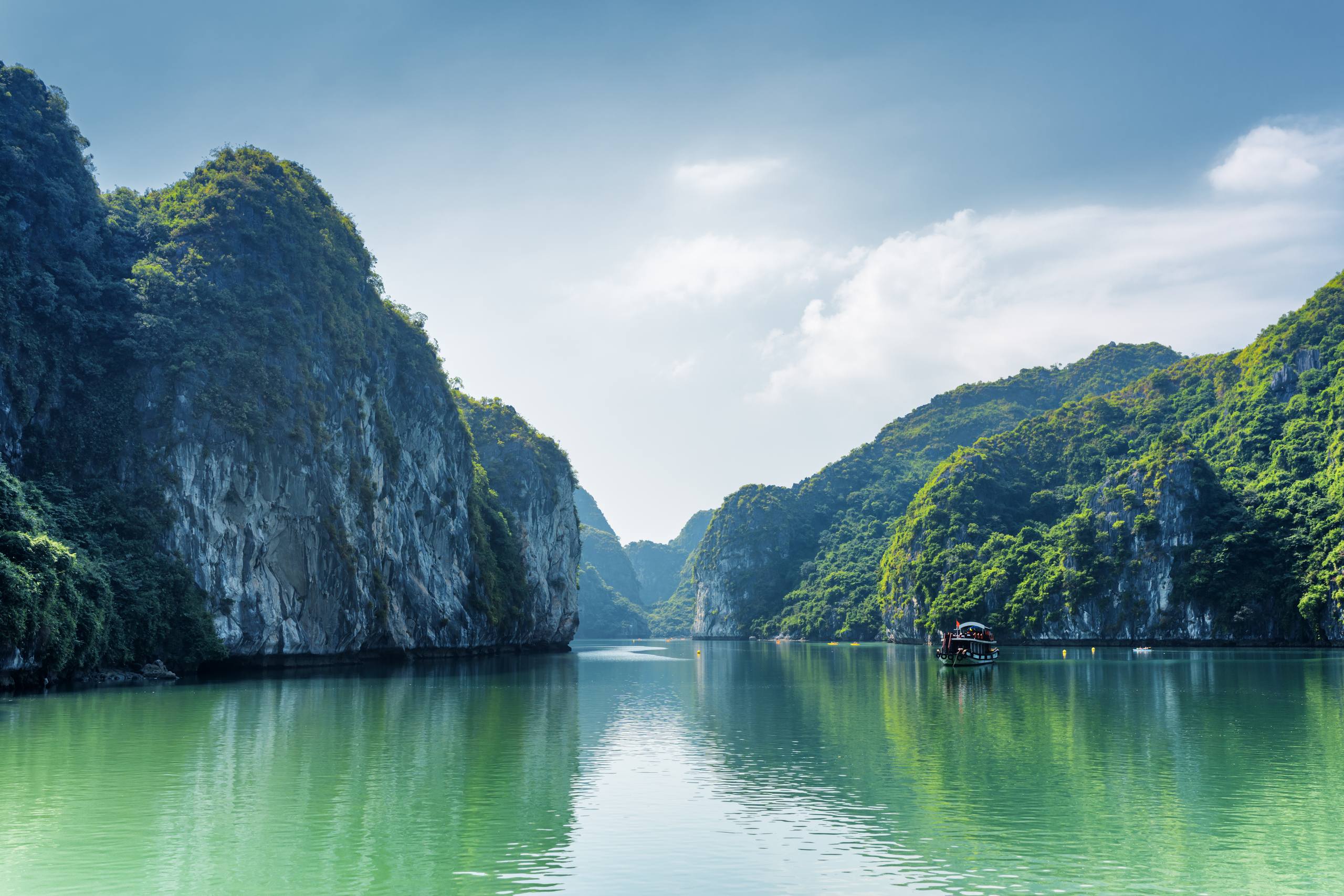蓝天河流动态壁纸壁纸预览