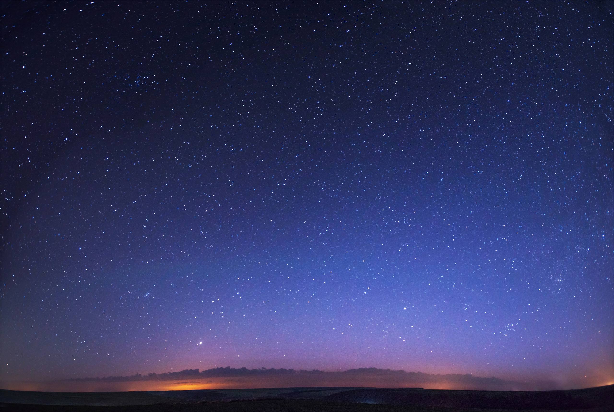 黑色星空云壁纸壁纸预览