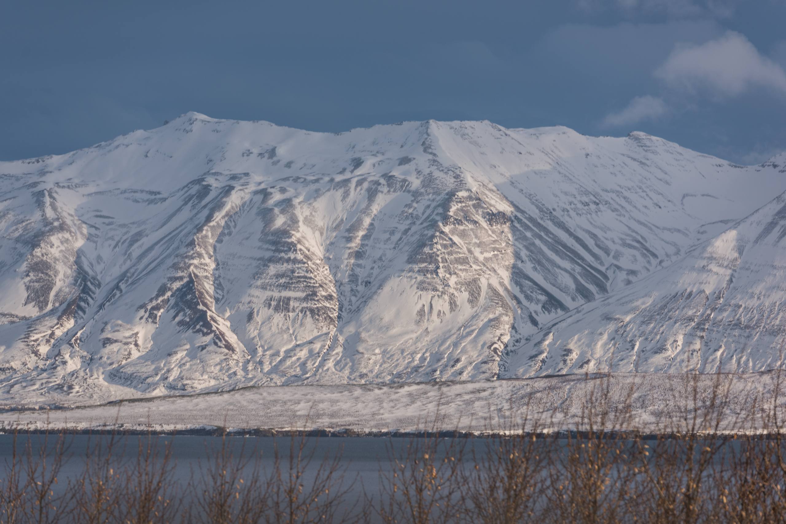 唯美雪山壁纸图片动漫版壁纸预览