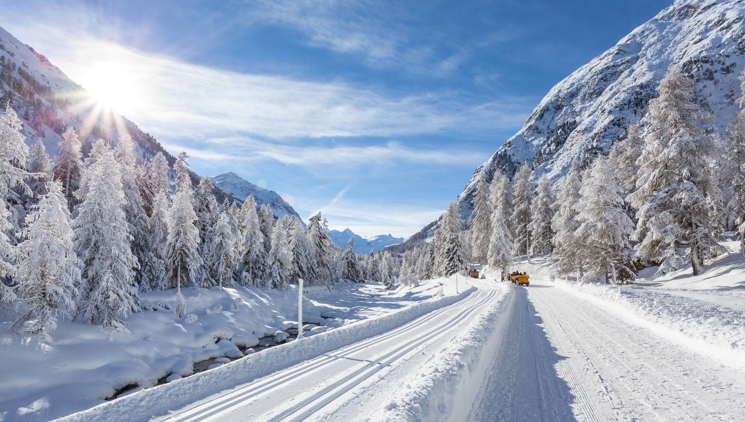 白色雪山壁纸壁纸预览